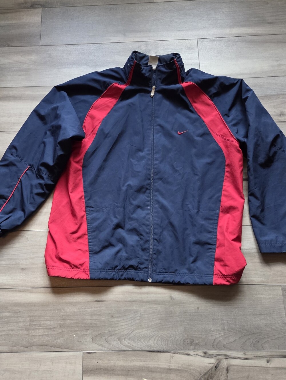 Nike Men’s Navy and Red Windbreaker Fullzip Jacket
